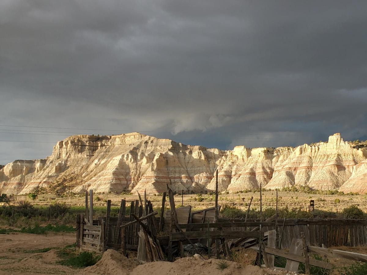 Log Cottages At Bryce Canyon #2 Cannonville Exterior foto